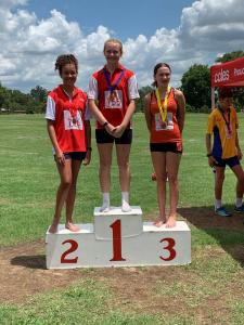 U15 Girls 200m - Annabelle & Josephine